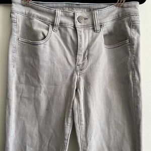 AMERICAN EAGLE Next Level Stretch Jean